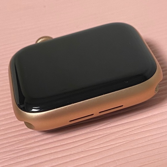 Sold🤍 - Picture 5 of 10